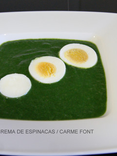 Una foto de Crema de espinacas con "secreto" de espárragos