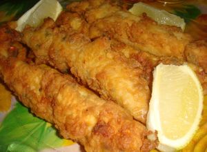 Una foto de Palitos de pescado frito crocante