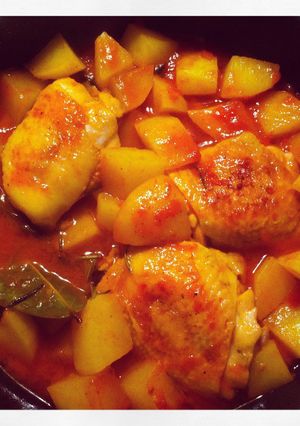 Foto principal de Pollo con salsa de tomate
