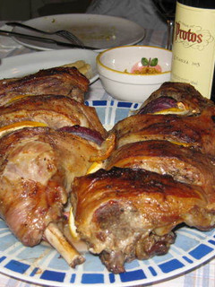 Una foto de Cordero asado al estilo inglés
