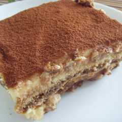 A picture of Tiramisú super sencillo.