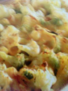 Una foto de Macarrones con coliflor gratinados