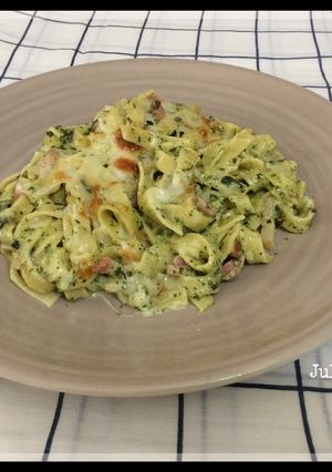 Una foto de Nidos de pasta gratinados AMC
