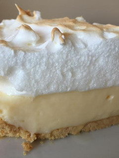 Una foto de Pie de limón con galletas maría