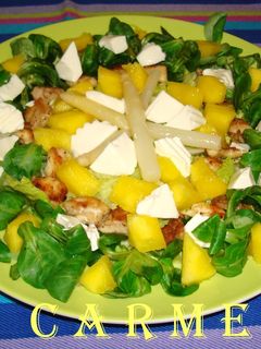 Una foto de Refrescante de pollo queso y mango