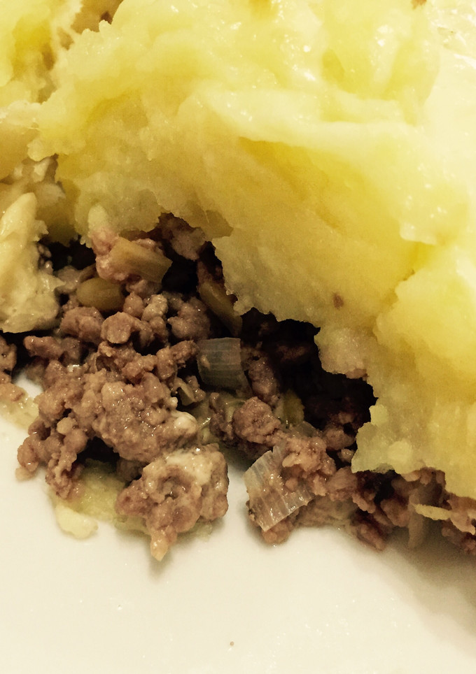 Una foto de Pastel de carne con puré de patata y boniato