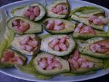 Aguacates rellenos de gambas