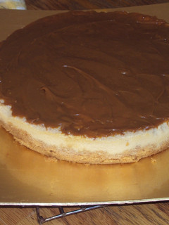 Una foto de Pay de queso con cajeta o dulce de leche