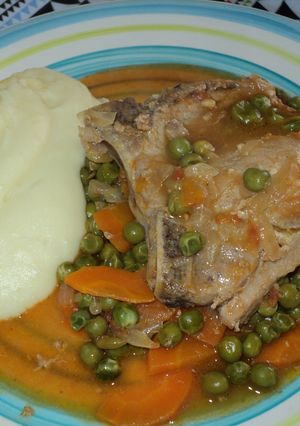 Una foto de Chuletas estofadas