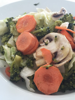 Una foto de Ensalada de brócoli y champiñones