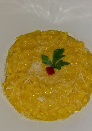 Una foto de Risotto al azafrán! Risotto allo zafferano