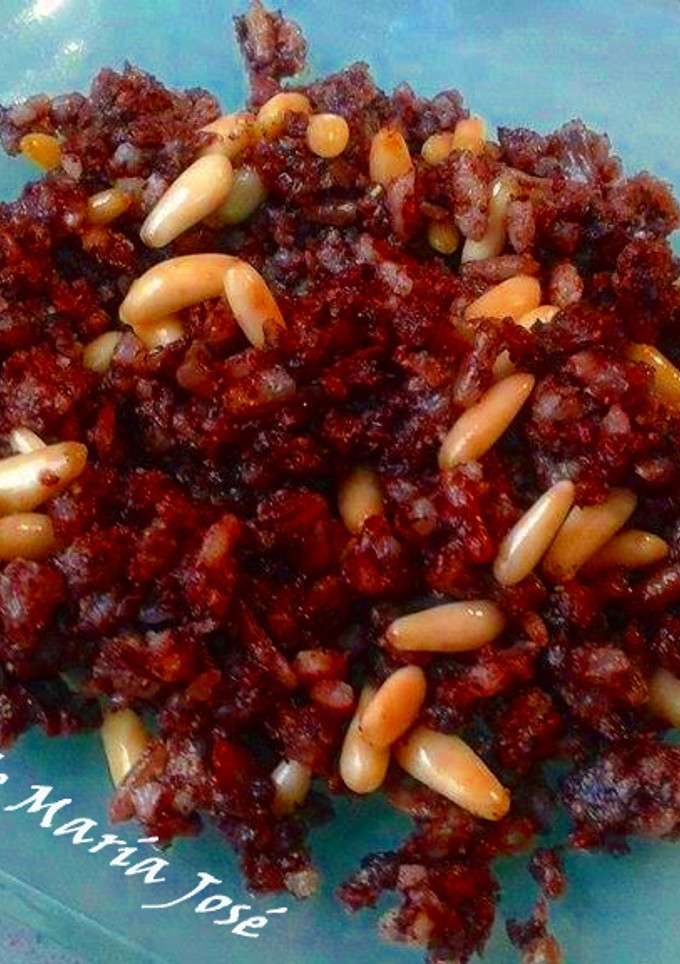 Una foto de Morcilla con piñones