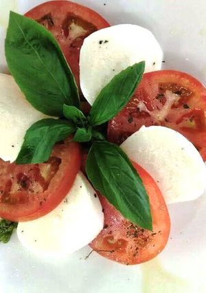 Una foto de Ensalada Caprese