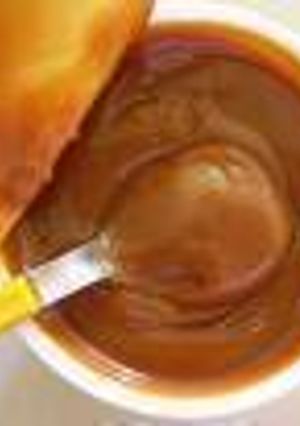Una foto de Mousse de dulce de leche crocante