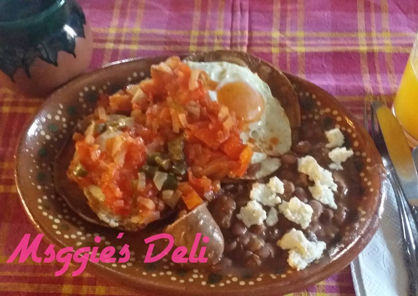 Huevos rancheros Maggie's