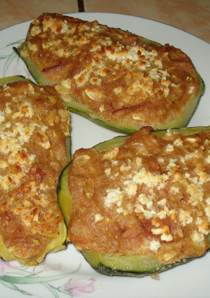 Una foto de Zapallitos rellenos con jamón