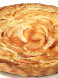 Una foto de Tarta de manzana con hojaldre