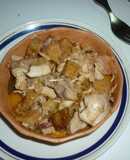 Cazuela de pollo, paleta y hongos secos