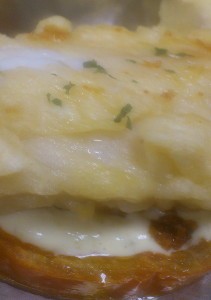 Una foto de Bacalao, tomate y tártara