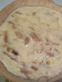 Una foto de Quiche de atún con queso