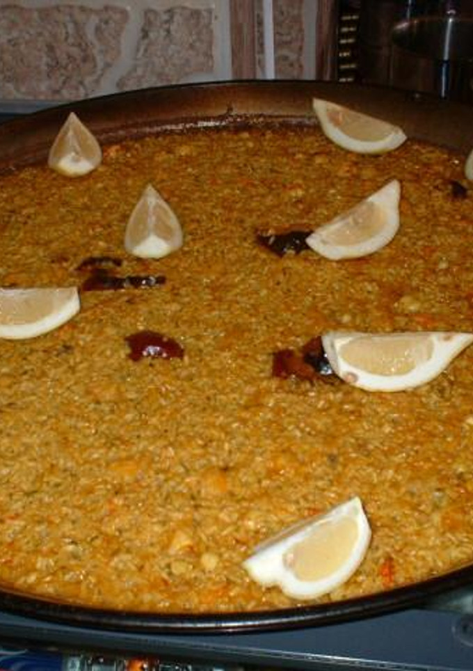 Una foto de Paella Valenciana
