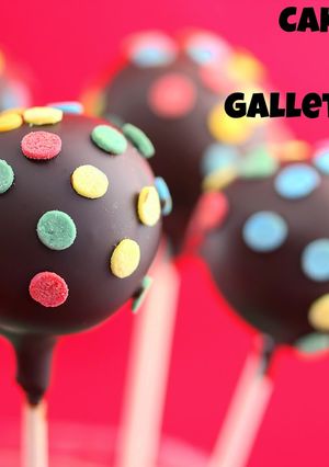 Una foto de Cake pops de galleta y queso