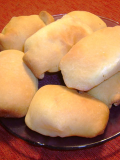 Una foto de Pancitos Chips rellenos