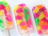 Paletas Heladas de Sprite y Gomitas