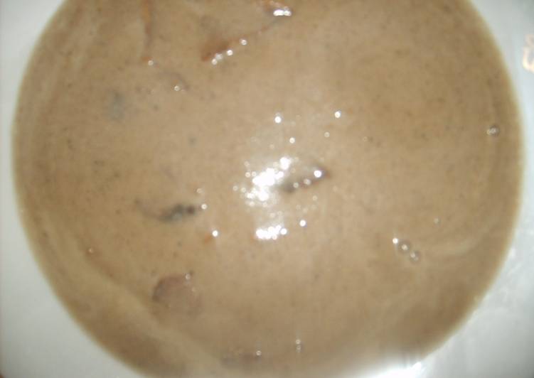 Crema de champiñones con nata