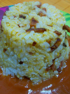 Una foto de Flan de arroz y chorizo