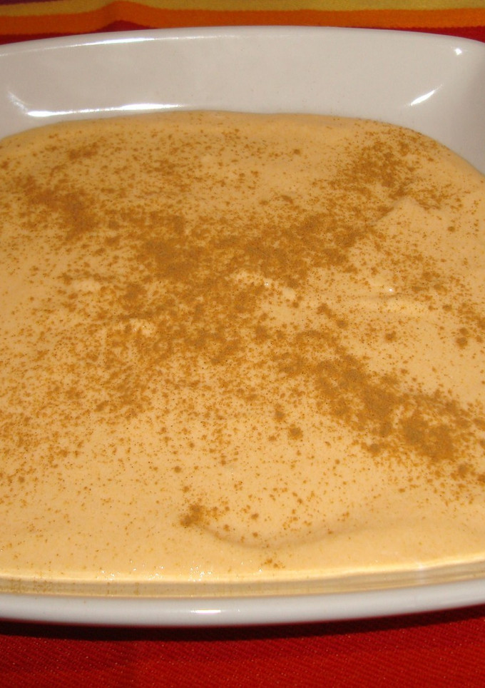 Una foto de Crema fría de calabaza y mango