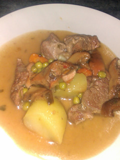 Una foto de Guiso de ternera con níscalo y verduras