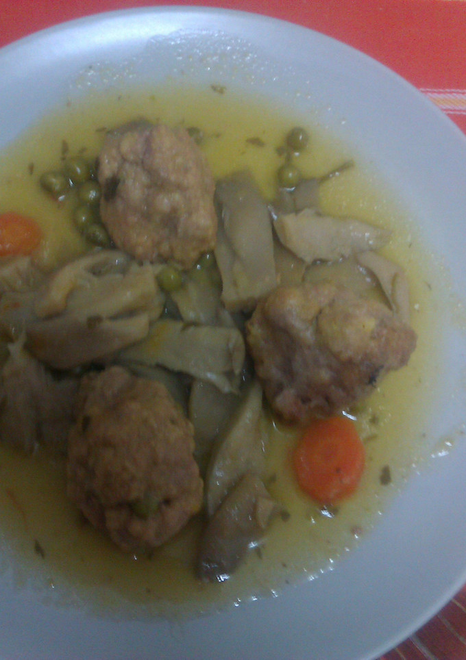 Una foto de Guiso de albóndigas de carne