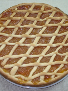 Una foto de Pasta Frola rellena con dulce de membrillo