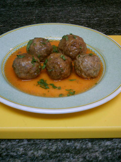 Una foto de Albóndigas con salsa de la tía Mariam