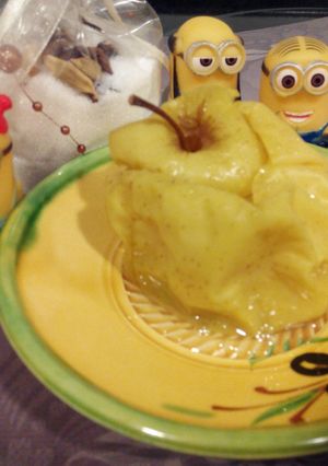 Una foto de Manzana rápida asada en microondas