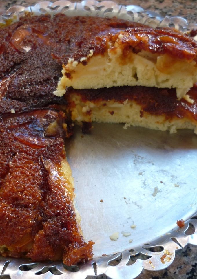 Una foto de Tarta invertida de manzanas con caramelo