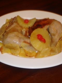 Una foto de Pollo al ananá