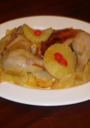 Una foto de Pollo al ananá