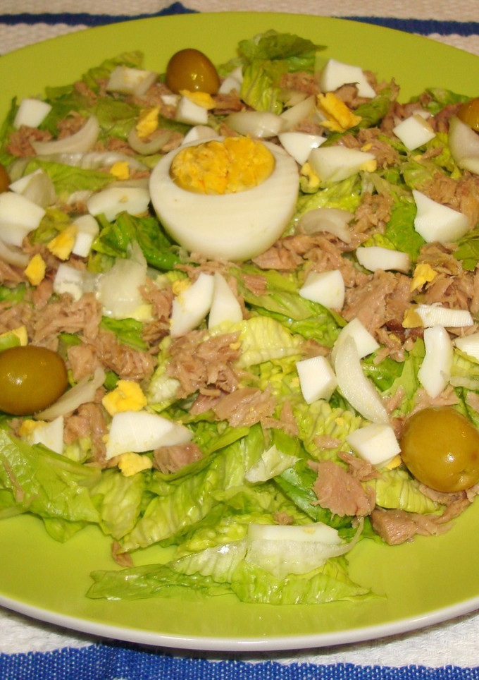Una foto de Ensalada Madrileña