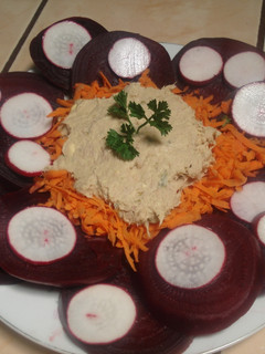 Una foto de Ensalada de remolacha y zanahoria