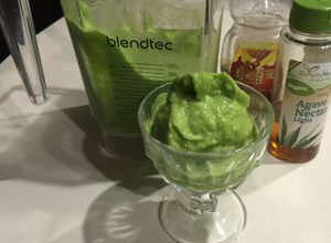 Una foto de "Gelato" Piña y Espinaca 