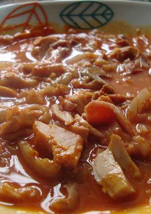 Una foto de Menudo con patatas