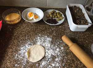 Una foto de Masa con grasa para empanadas criollas