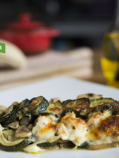 Una foto de Lasaña de verduras y mozzarella
