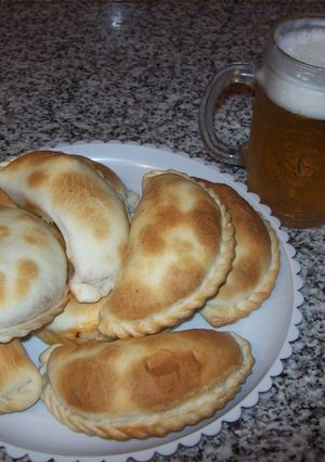Una foto de Empanadas mendocinas jugosas