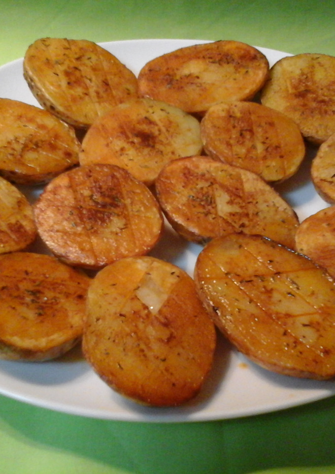 Una foto de Patatas al horno especiadas 