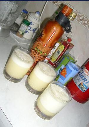 Una foto de Pisco sour peruano de Ana