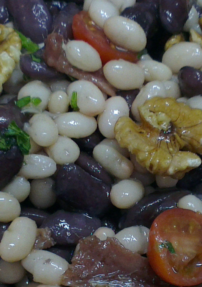 Una foto de Ensalada de habas primavera