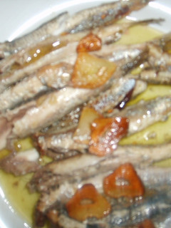 Una foto de Anchoas (boquerones) a la donostiarra